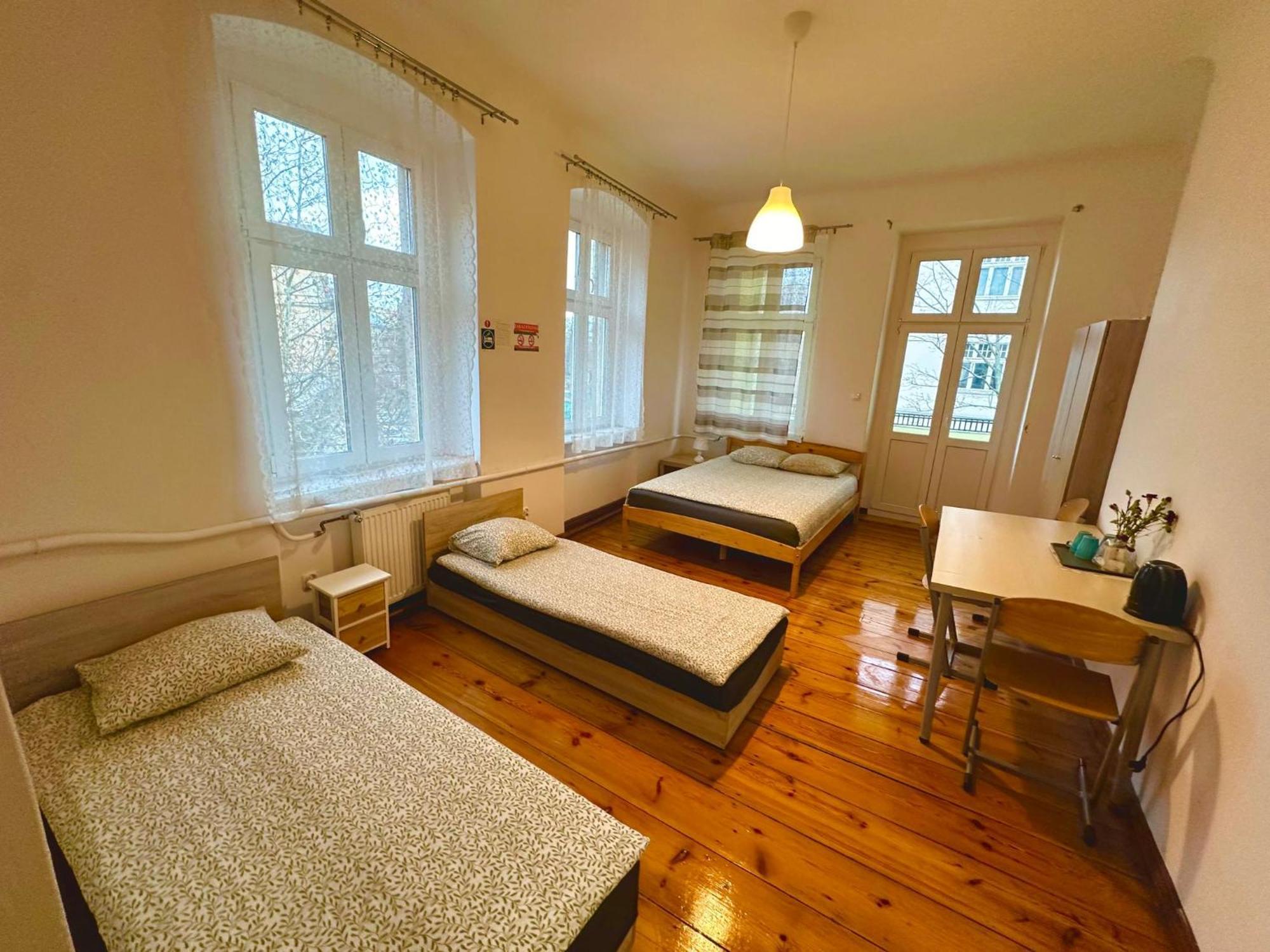 Lilia House Hostel Πόζναν Εξωτερικό φωτογραφία